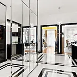 Spectacular 3br Luxury - Arc De Triomphe, 264m2 パリ