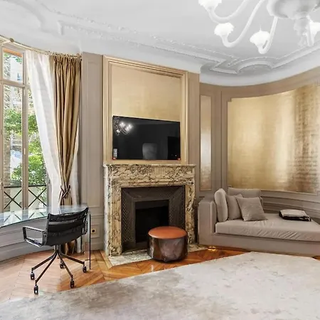 Spectacular 3br Luxury - Arc De Triomphe, 264m2 アパート