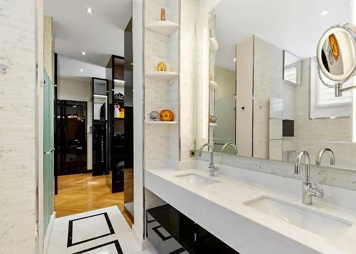 Spectacular 3br Luxury - Arc De Triomphe, 264m2 Apartmán