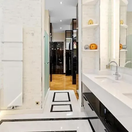 Spectacular 3br Luxury - Arc De Triomphe, 264m2 Appartement Paris
